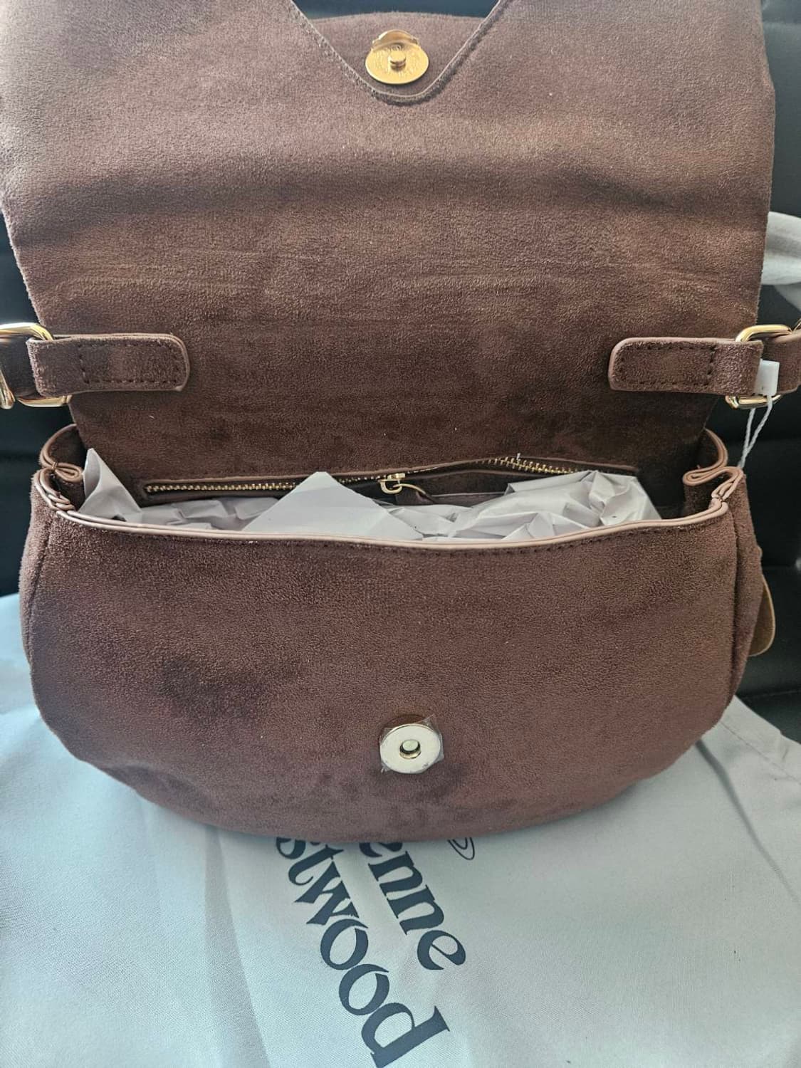 비비안웨스트우드 스웨이드 숄더백 새상품 상품이미지5