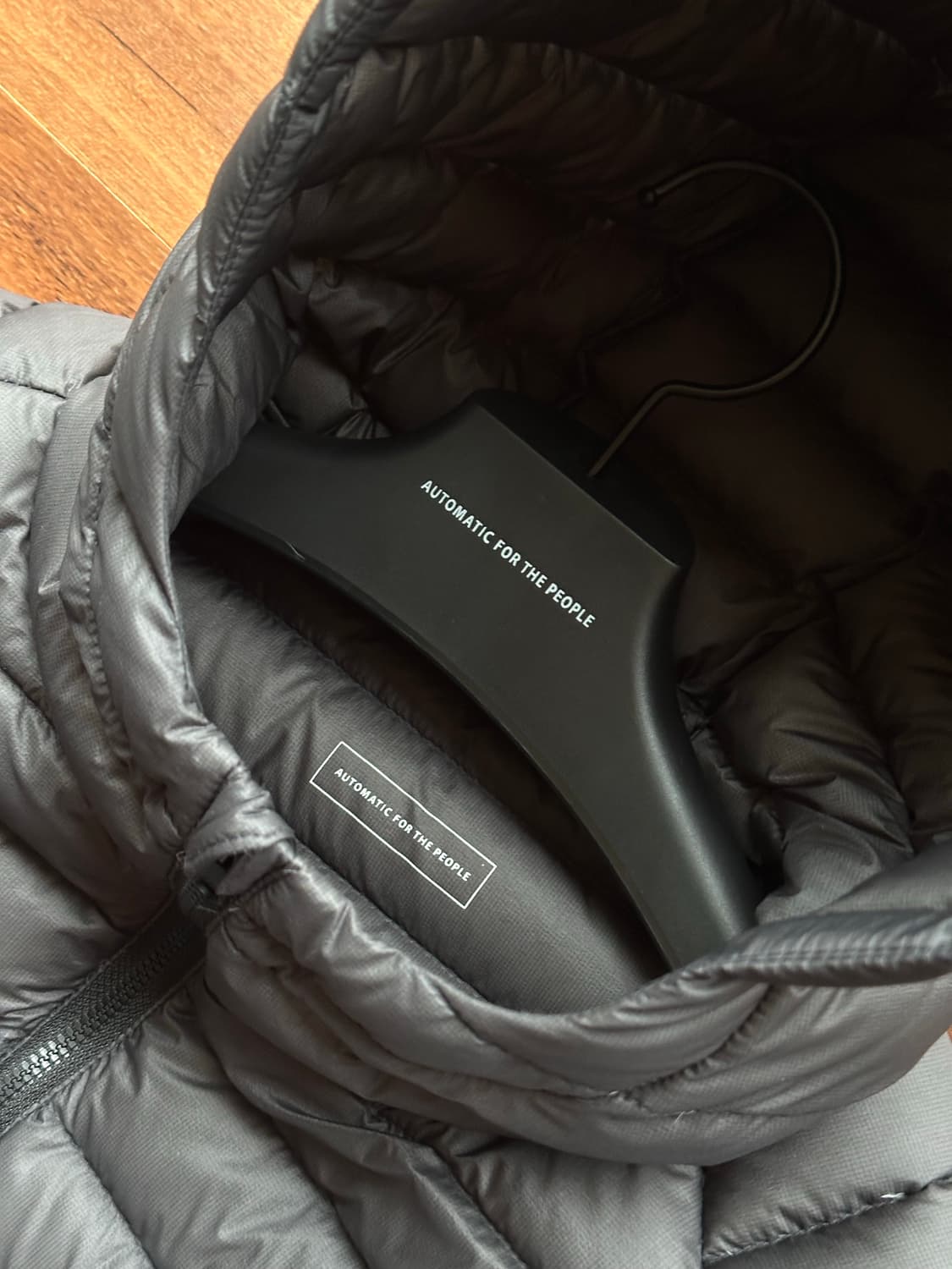 [2] 오토매틱포더피플 라이트다운 자켓 차콜 상품이미지4