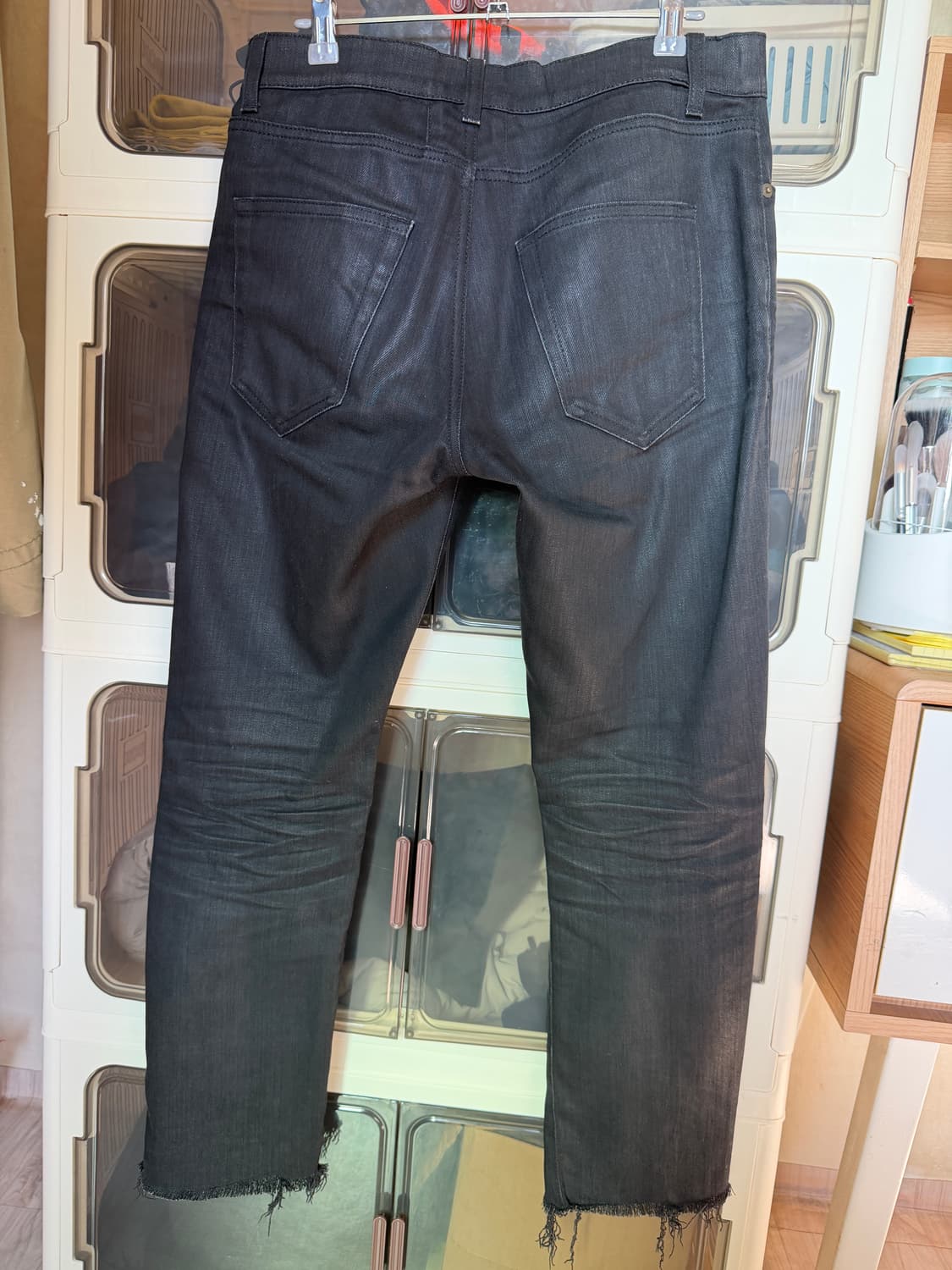 [30] 생로랑 디스트레스드 크롭 블랙진 상품이미지3