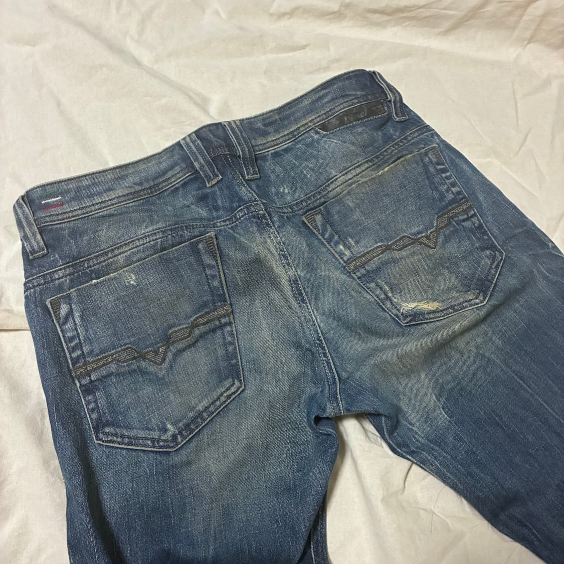 디젤 슬림핏 워싱진 상품이미지8