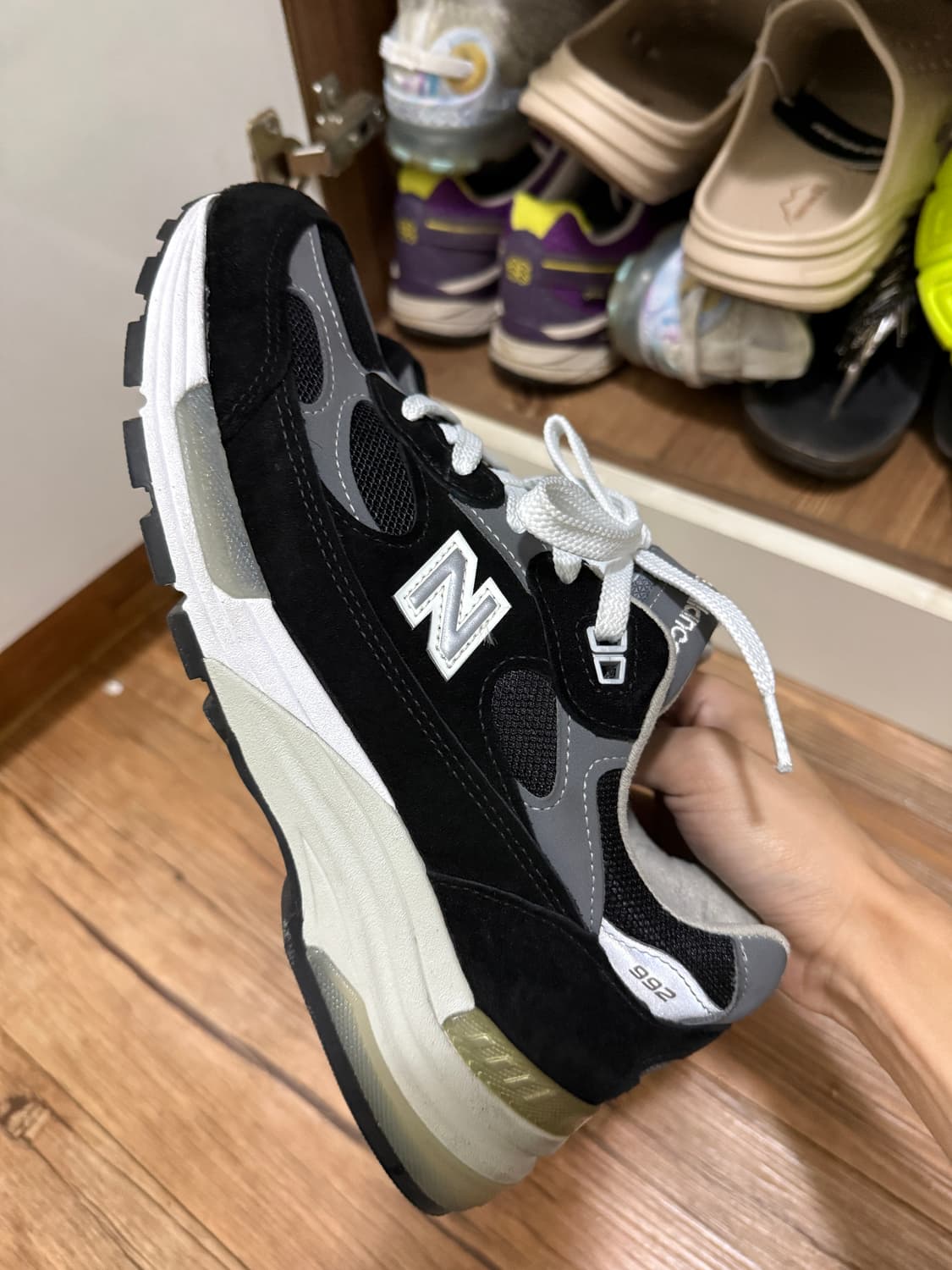 [265] 뉴발란스 992 OG 메이드 인 USA 블랙 그레이 상품이미지1