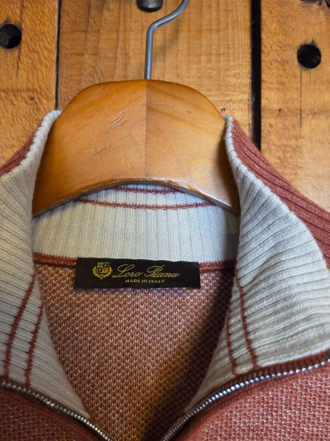 로로피아나 짚업니트 상품이미지7