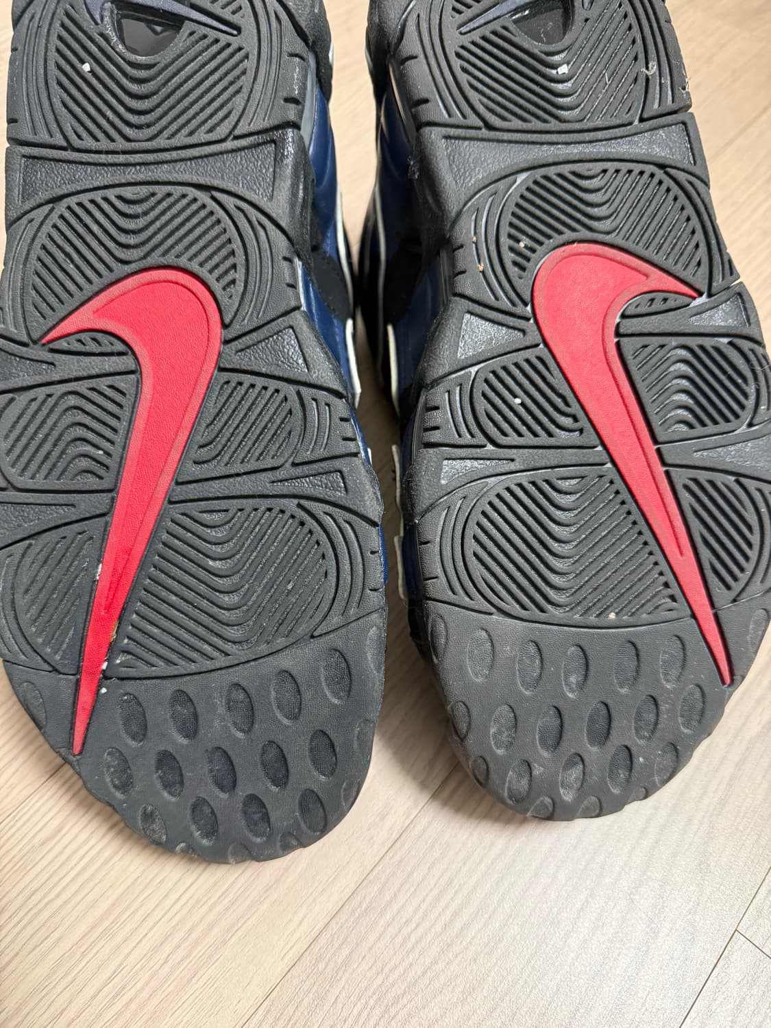 나이키 농구화 에어모어 업템포 96 250사이즈 상품이미지5