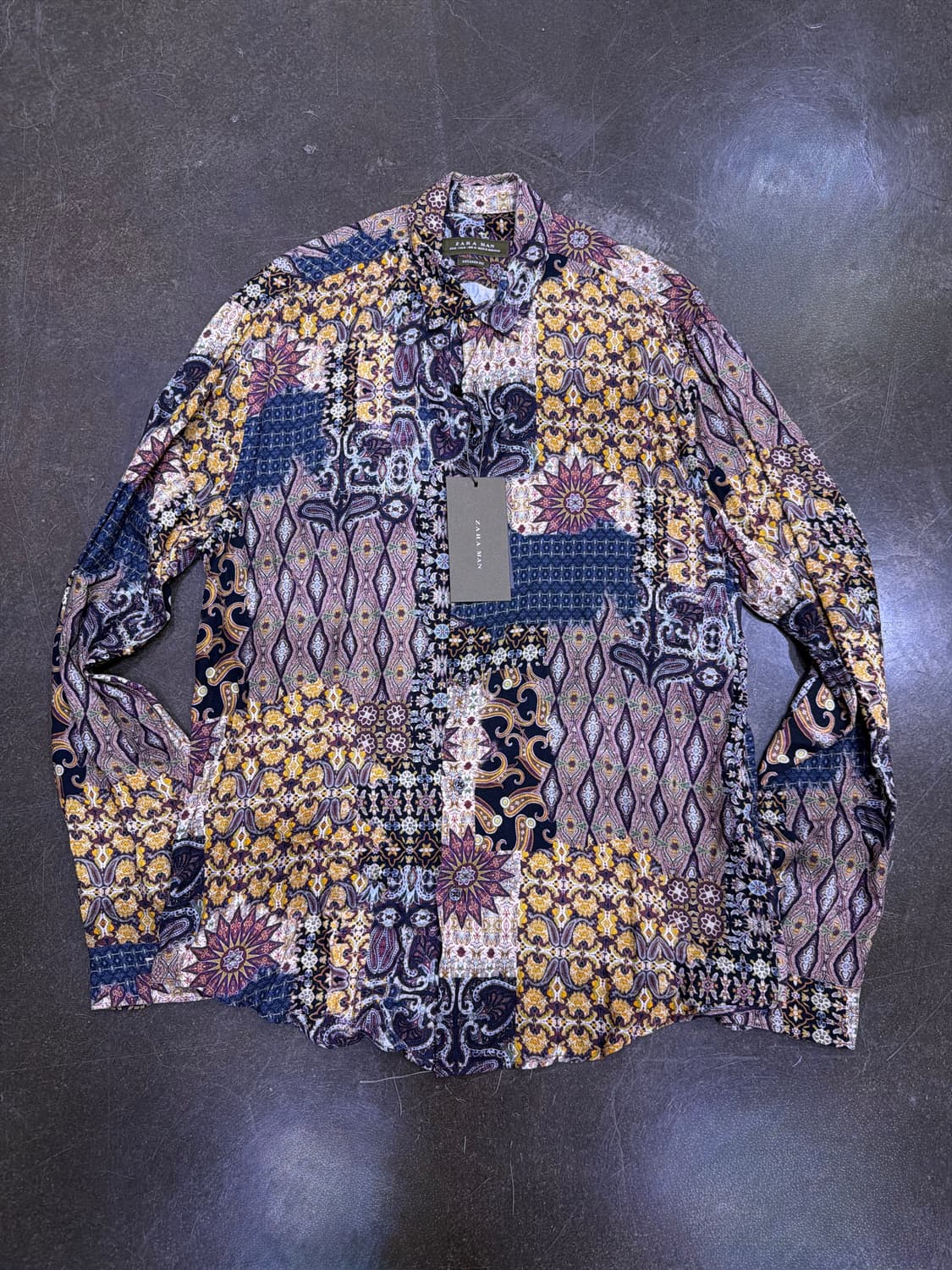 자라 페이즐리 에스닉 패치워크 프린팅 릴렉스핏 셔츠 M 상품이미지1