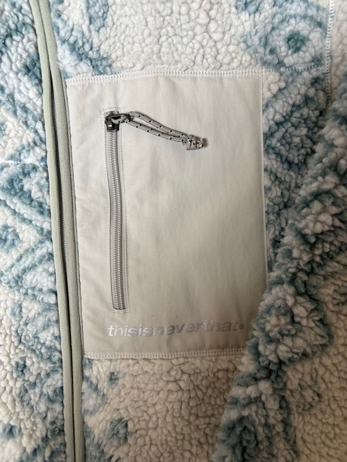 디스이즈네버댓 후리스 s 상품이미지2