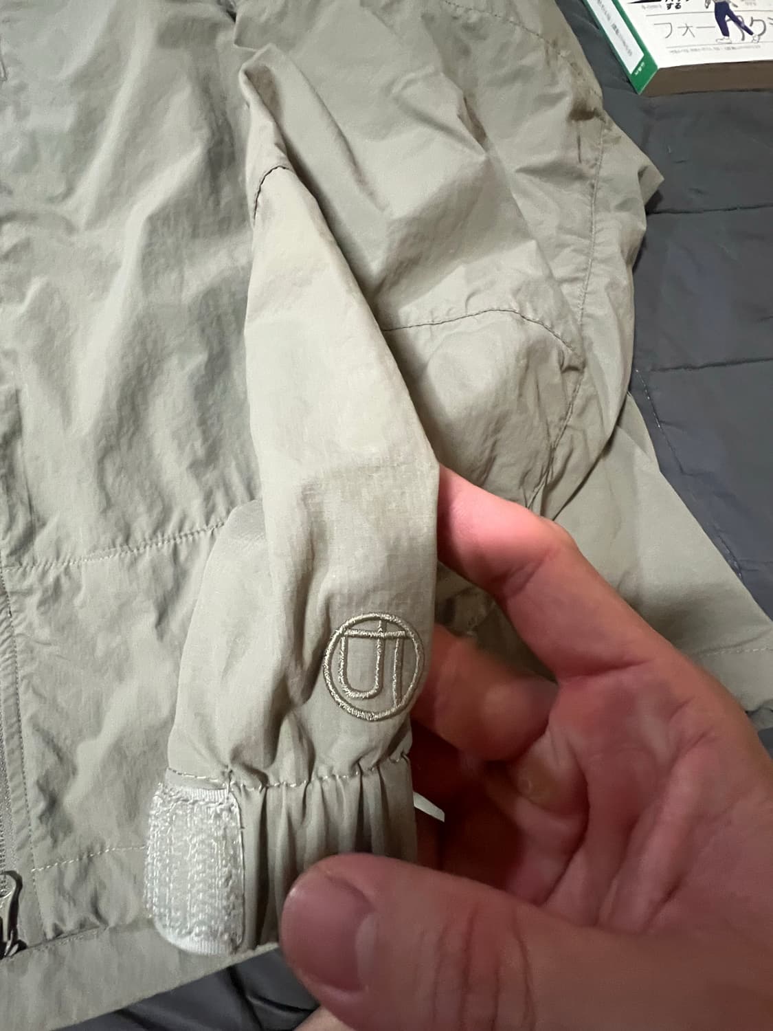 아웃스탠딩 PCU HOOD JACKET_BEIGE 상품이미지5