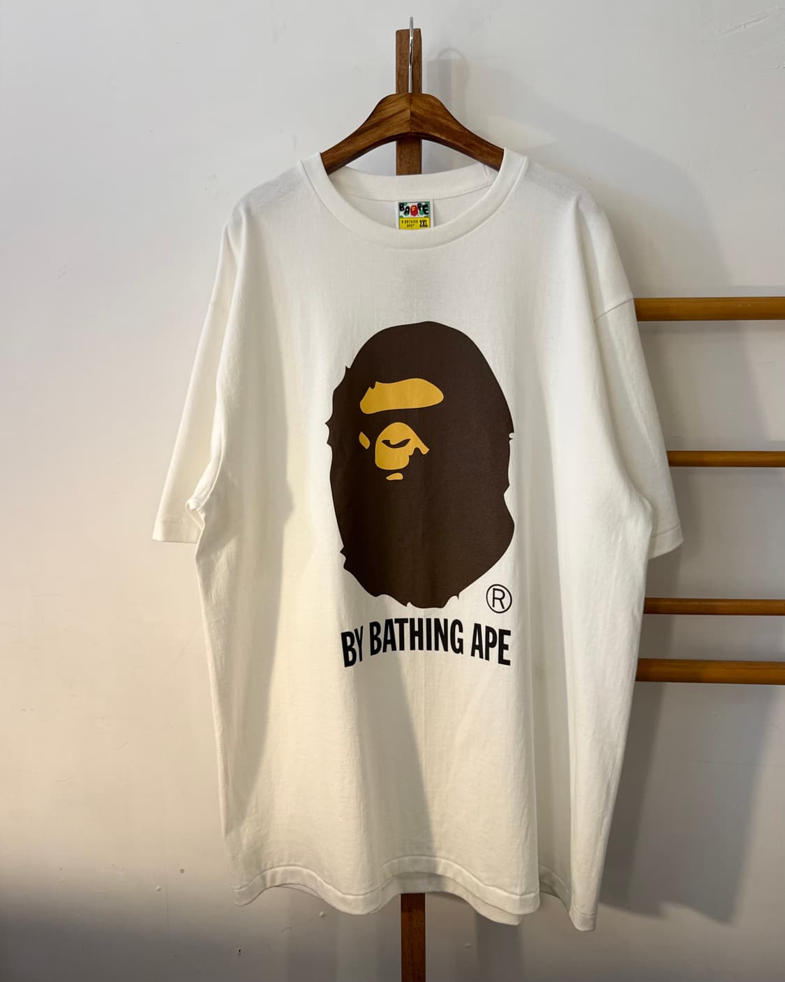 Bape 베이프 빅사루 화이트 반팔 상품이미지4