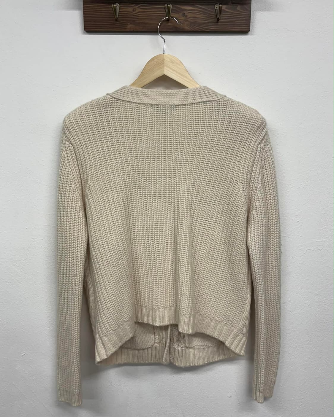 [55] 센존 블루라벨 21년 신형 펄 케이블 니트 가디건 상품이미지2