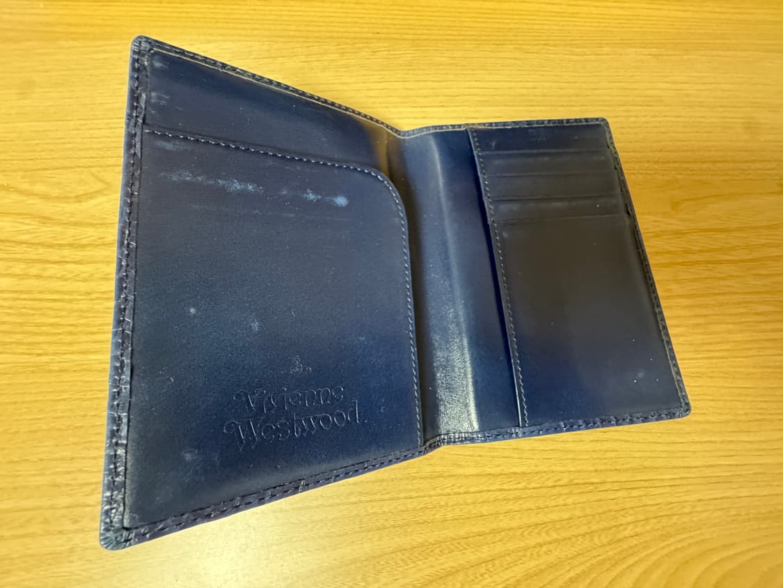 비비안웨스트우드 여권 카드 지갑 상품이미지3