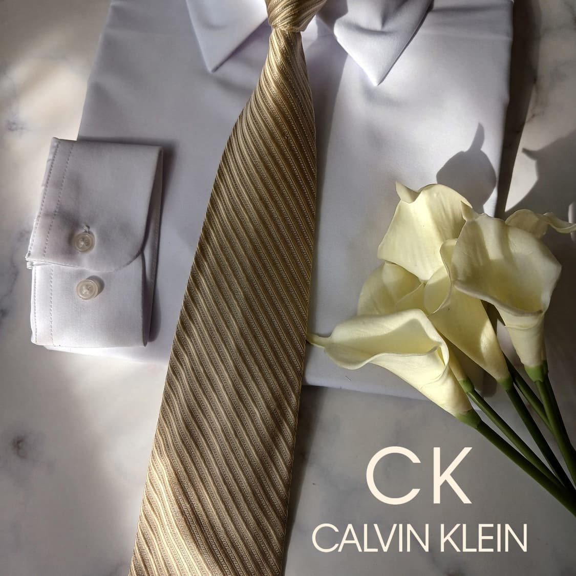 캘빈클라인 실크 골드 스트라이프 넥타이 9.5cm A+등급 A19687 상품이미지2