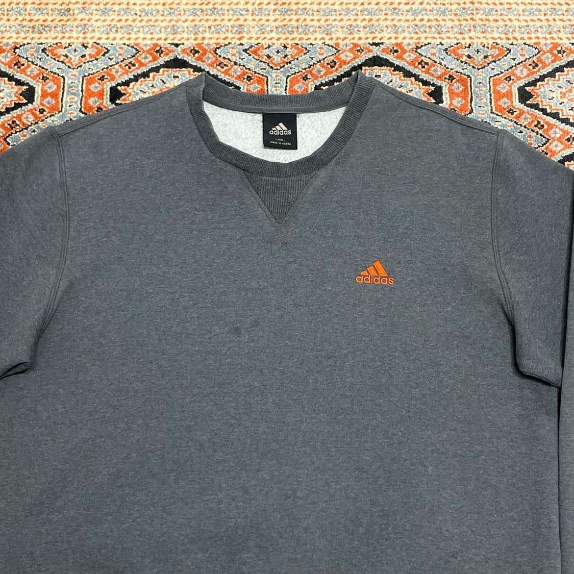 아디다스 삼각로고 차콜 기모 맨투맨 티셔츠 남성105 상품이미지2