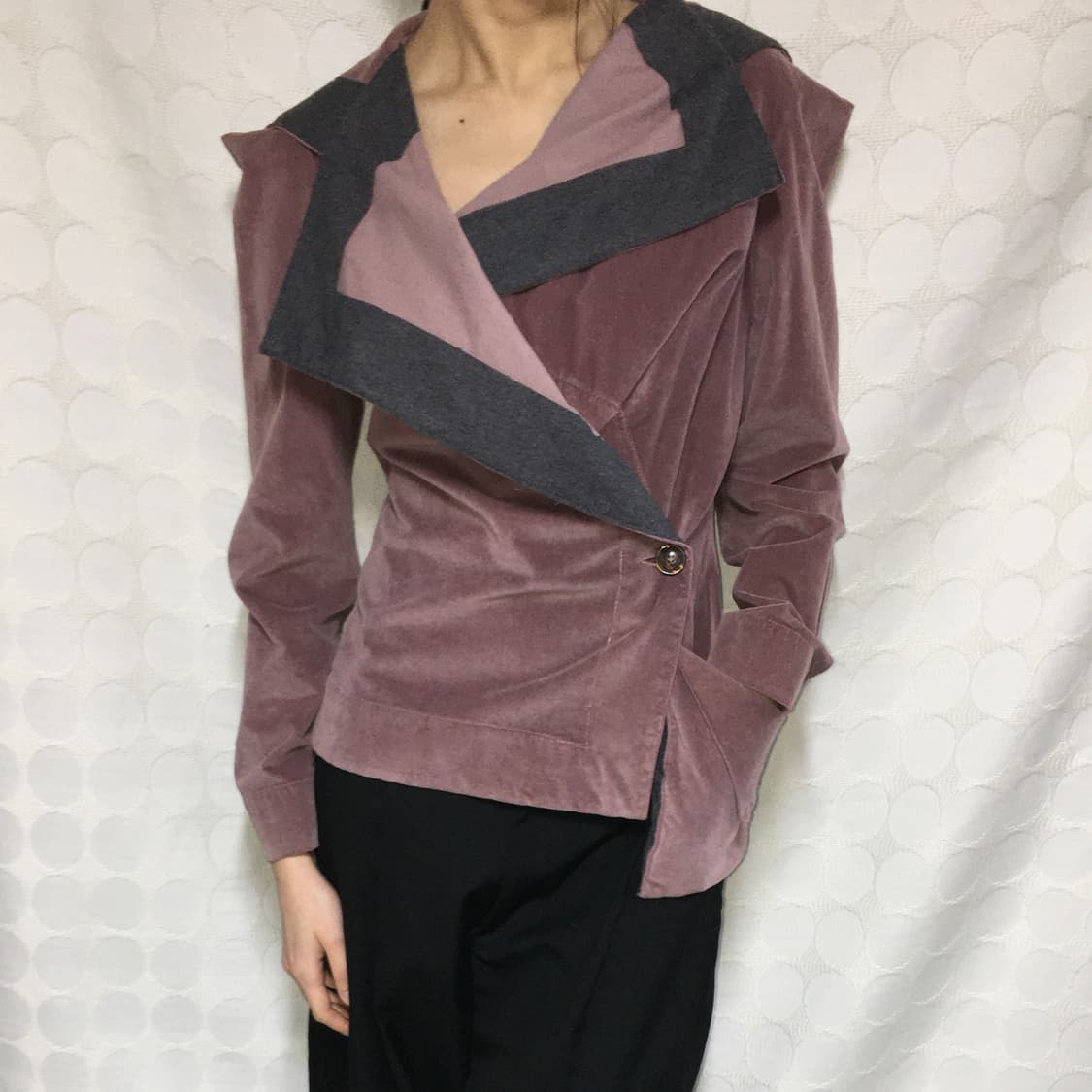 비비안 웨스트우드 벨벳 재킷 상품이미지1