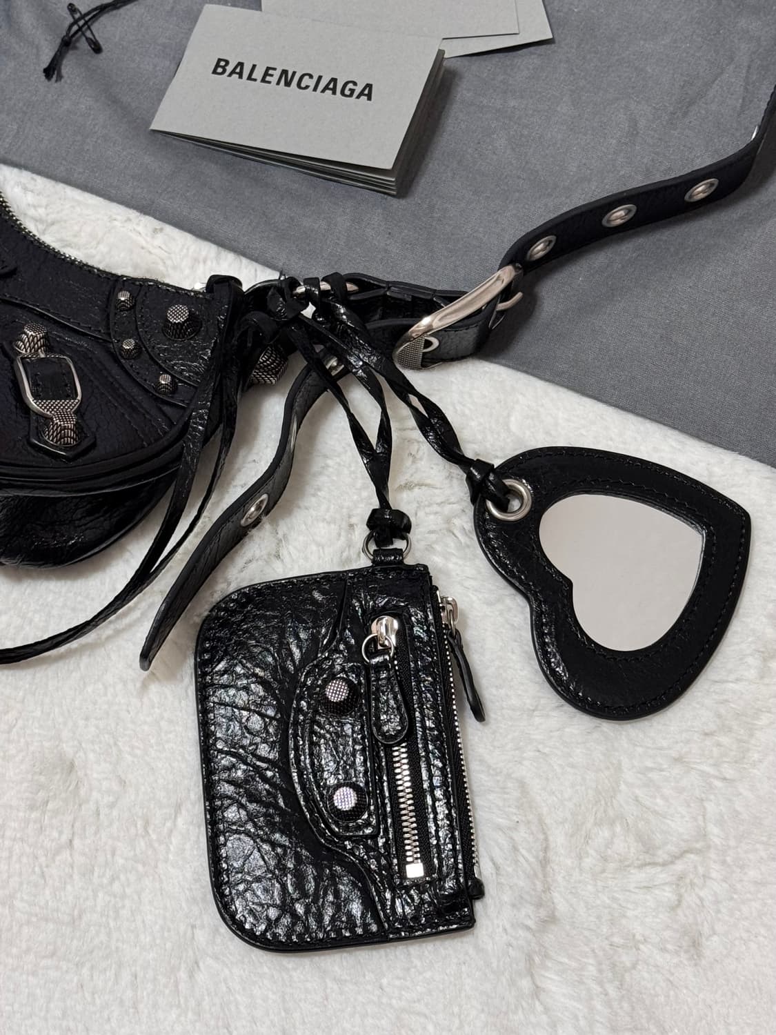 발렌시아가 르 카골 XS 블랙 상품이미지3