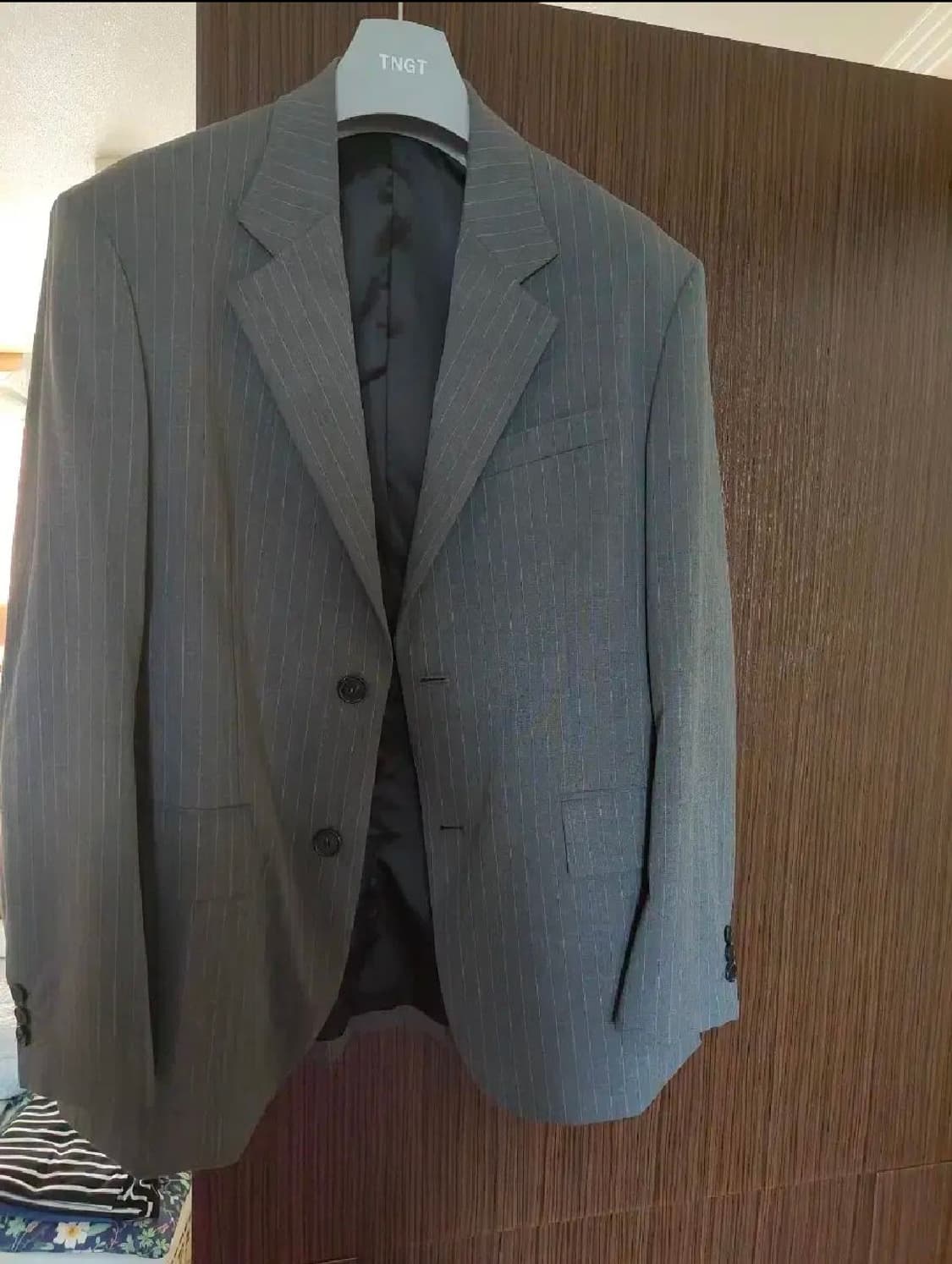 티엔지티 tngt 오버사이즈 핀스트라이프 자켓 블레이저 그레이 100 상품이미지2