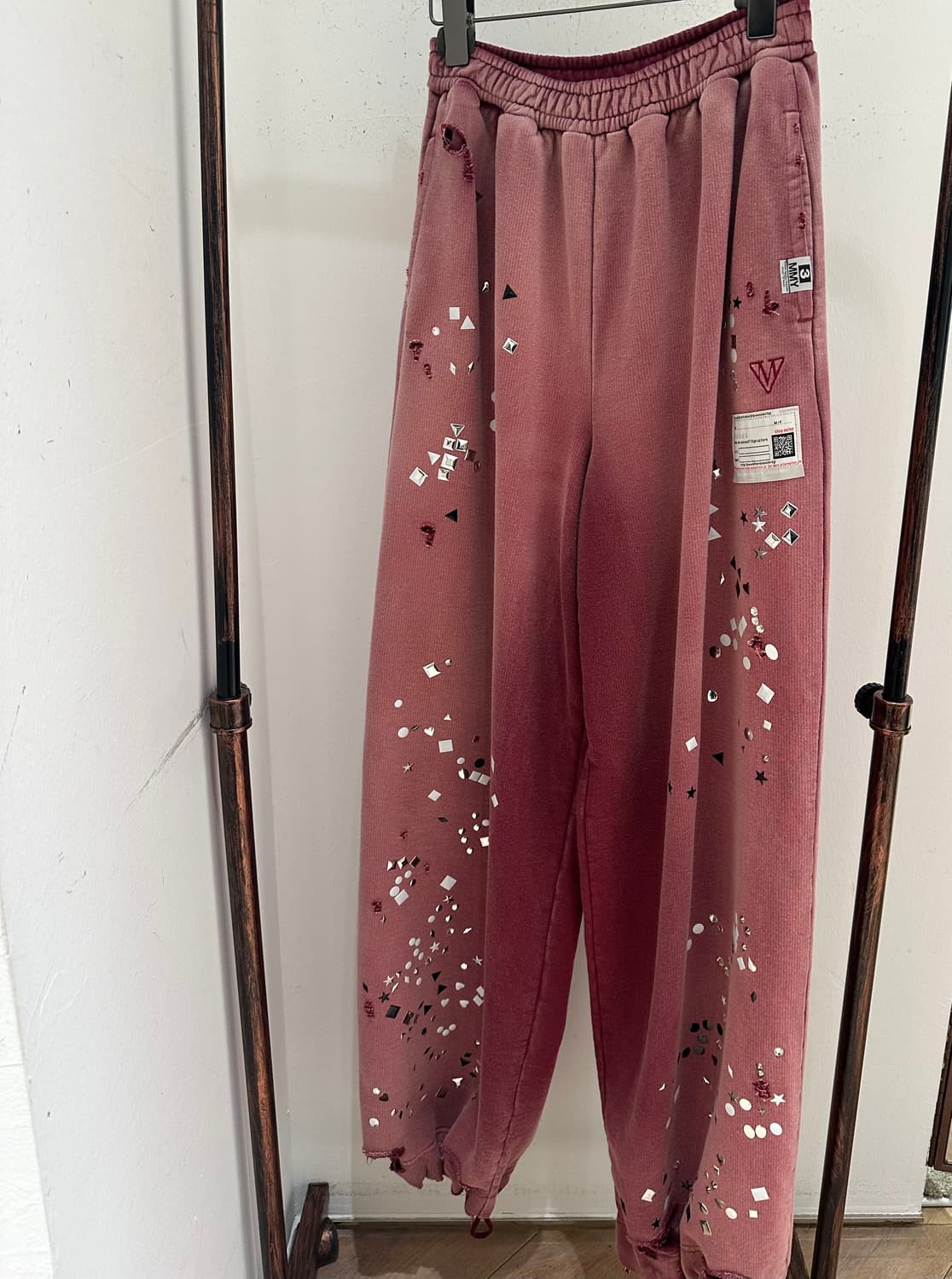 [38, 새상품] 미하라야스히로 스터드 스웻팬츠 상품이미지3