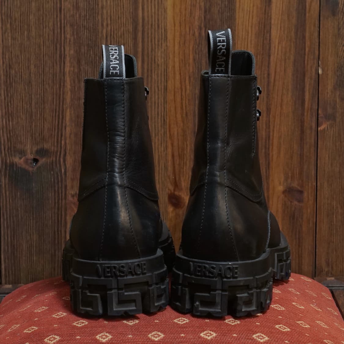 베르사체 그레카 포르티코 레더 부츠 상품이미지6