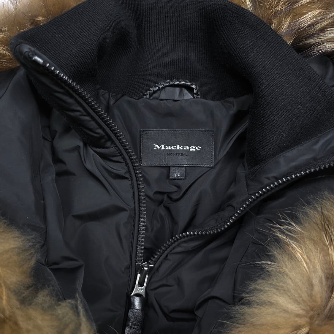 맥케이지 여성 라쿤퍼 덕다운 패딩 점퍼 상품이미지5