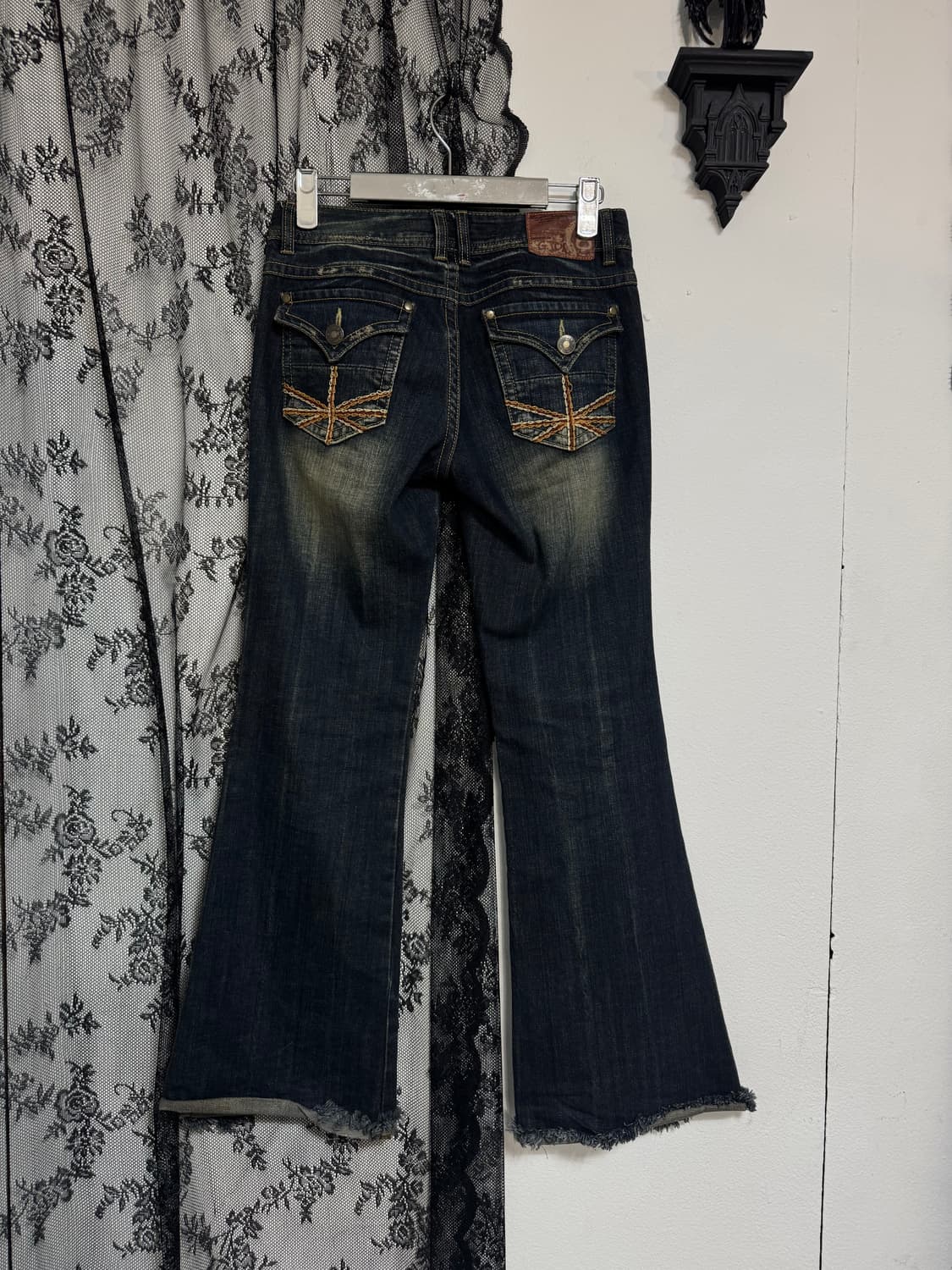 Embroidered Pocket Bootcut pants 상품이미지3