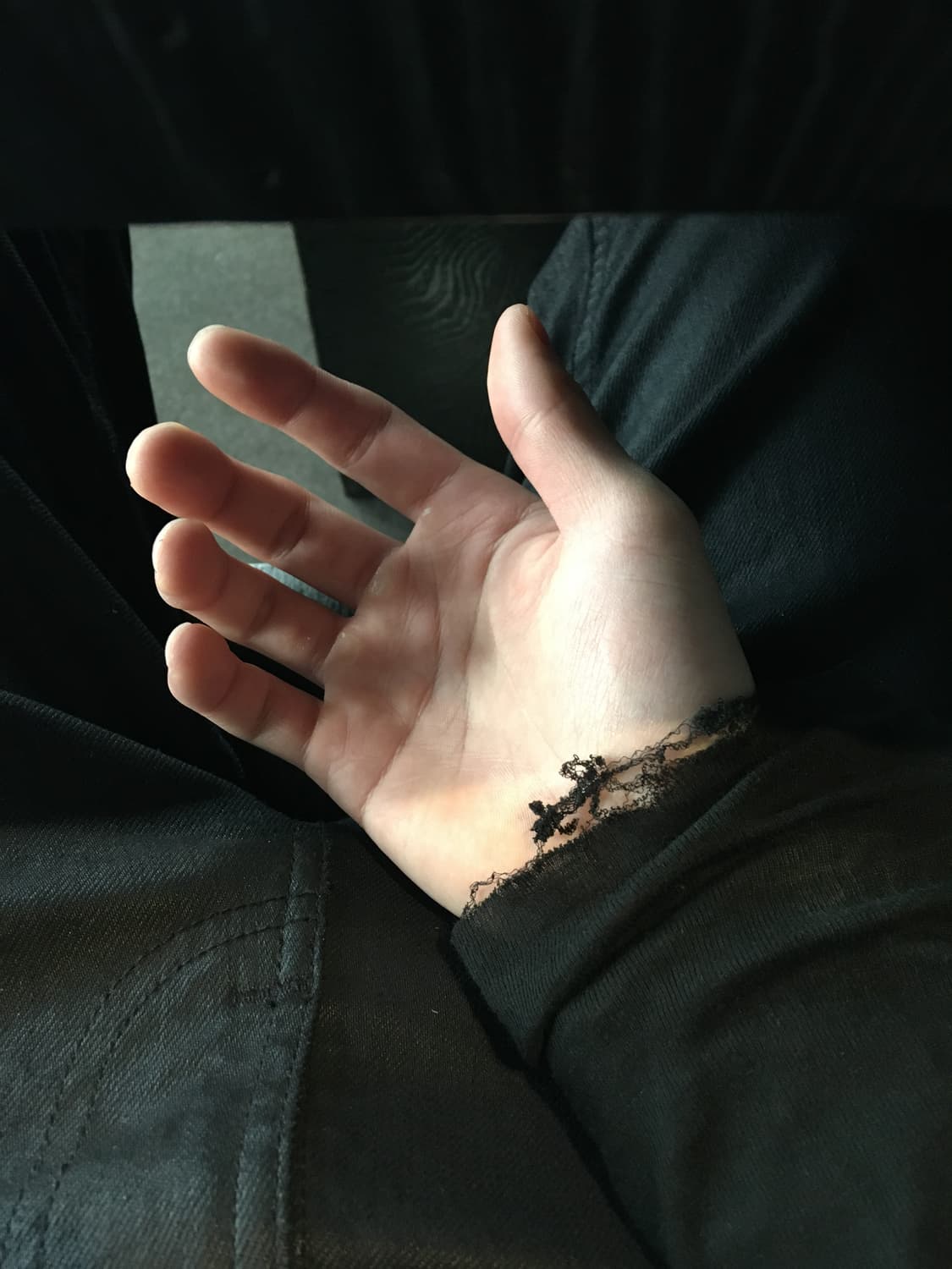 릭오웬스 롱슬리브 나우아임영님 착용 상품이미지3