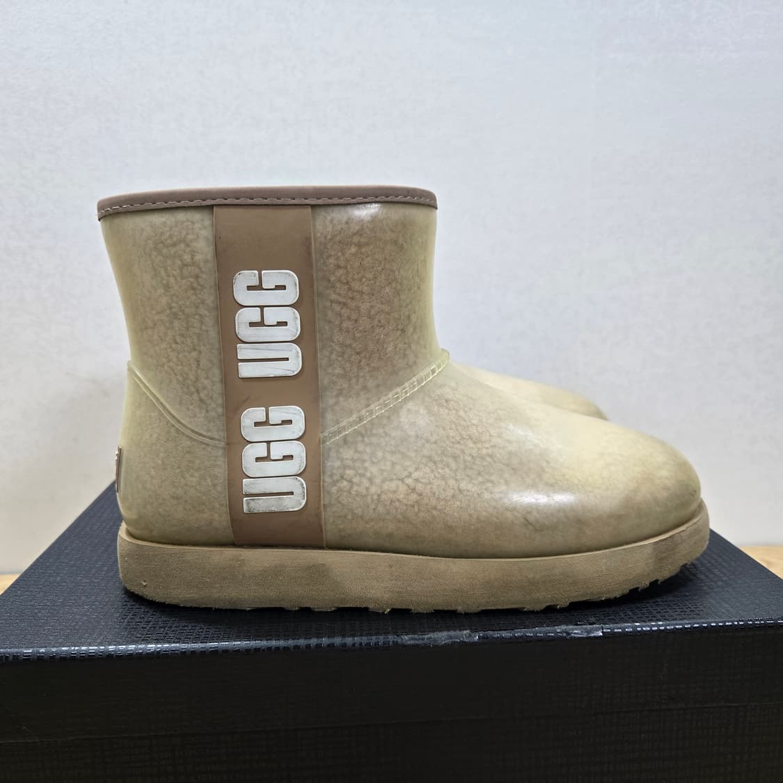 240 어그 UGG 클래식 클리어 미니 베이지 어그워터프루프 상품이미지7