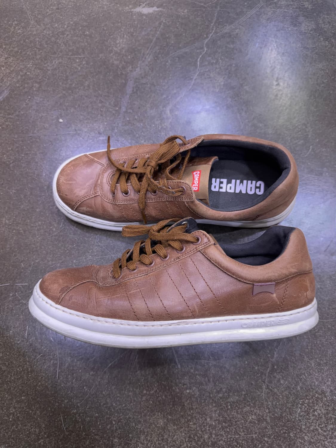 캠퍼 러너 포 레더 스니커즈 브라운 265 상품이미지6