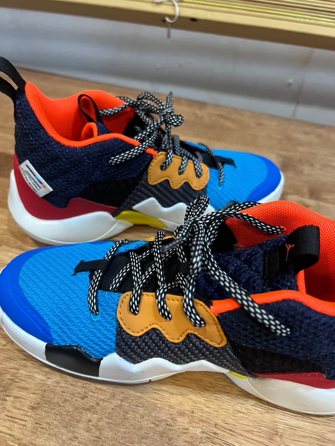 나이키조던 키즈 멀티컬러 농구화 스니커즈 상품이미지6