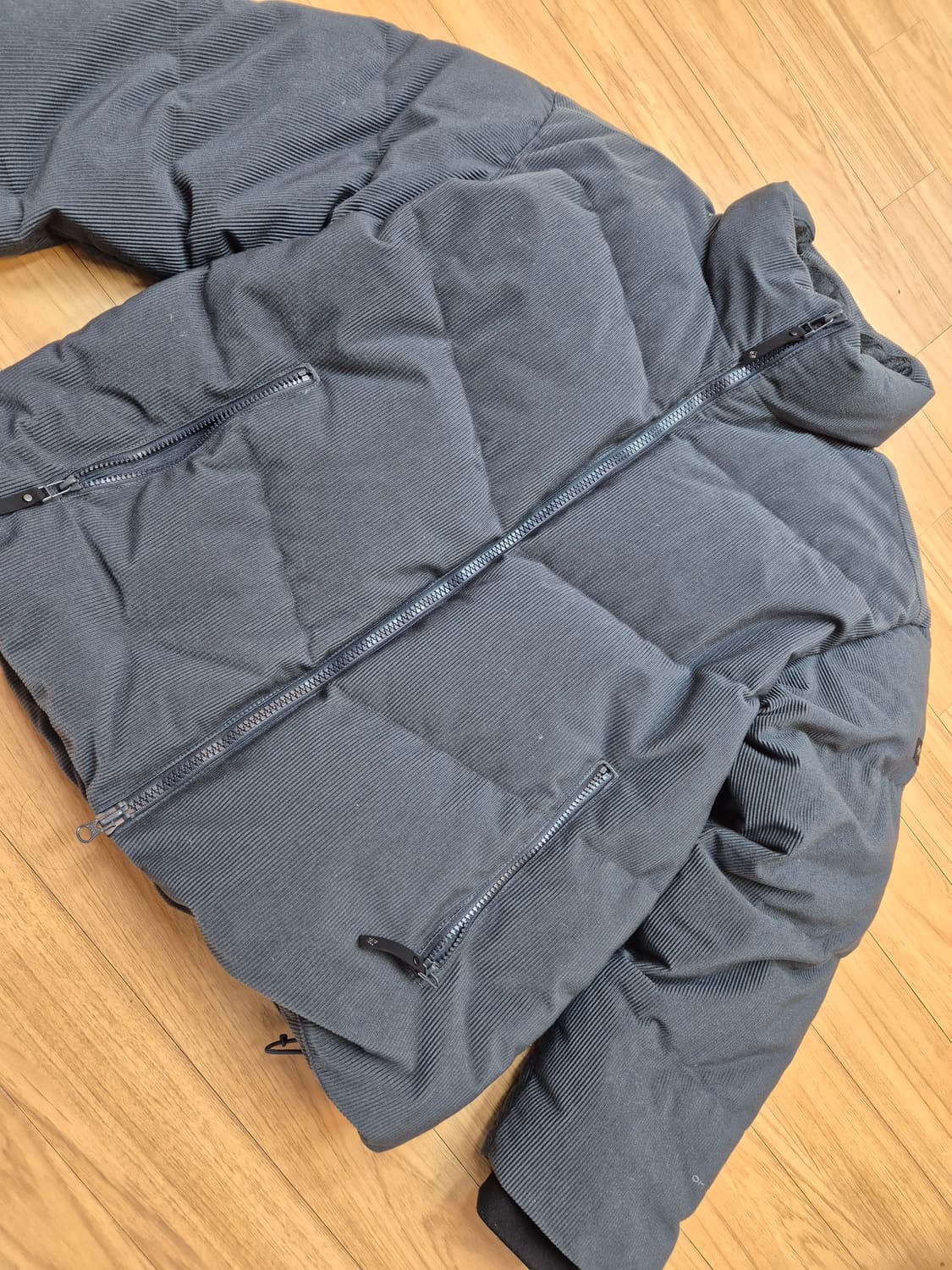 컬럼비아 패딩 점퍼 XL사이즈 판매합니다. 충전재는 깃털 80%, 폴리에 상품이미지1