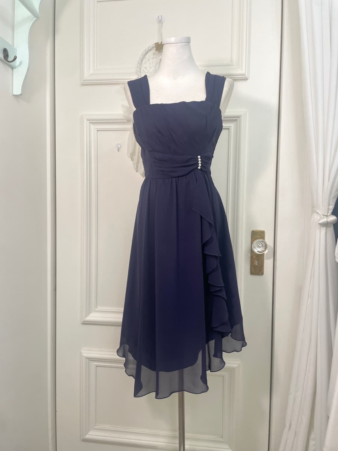 blue ruffle draping pearl point beautifu 상품이미지1