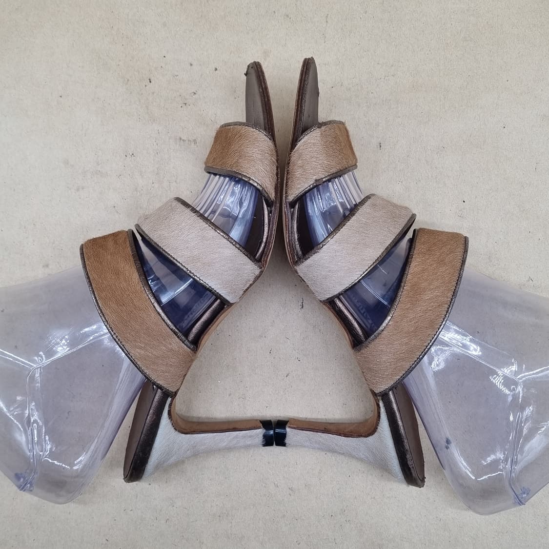 마놀로 블라닉 여성 뮬 슬리퍼 235  굽8 상품이미지5