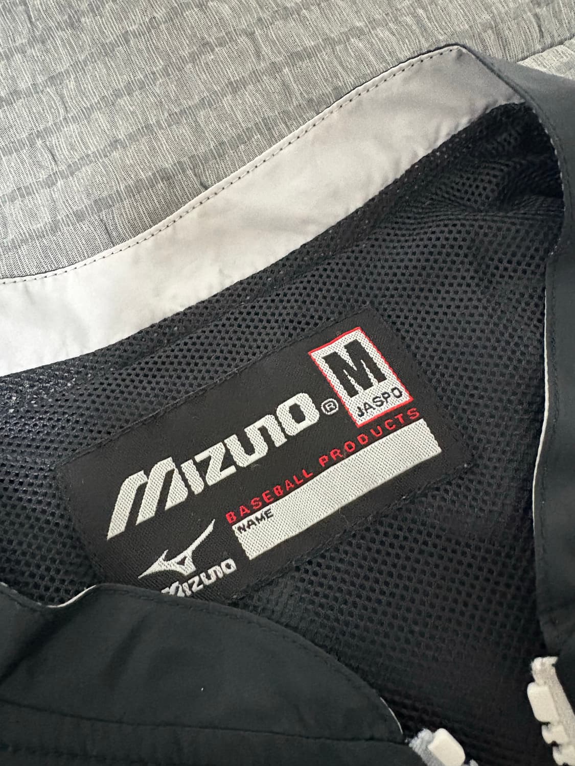 미즈노 빅로고 반집업 바람막이 상품이미지3