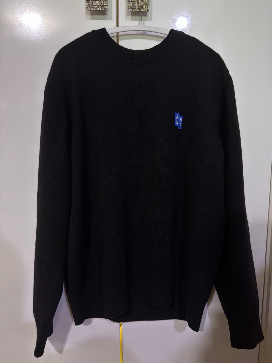 아더에러 시그니피컨트 TRS 태그 니트 01 느와르 M 상품이미지2