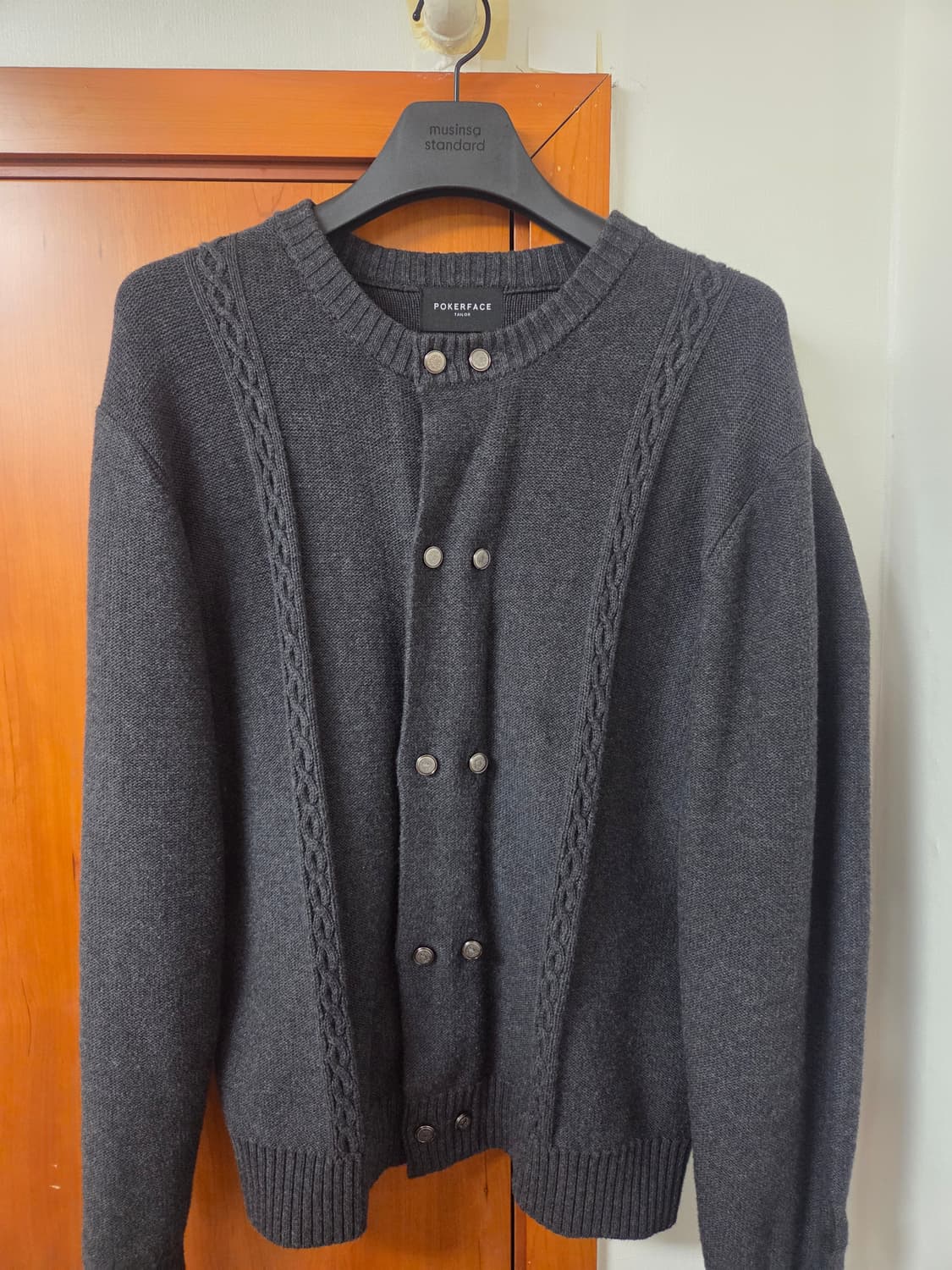 포커페이스 벨로 라운드넥 가디건 네이비 BELLO ROUND NECK C 상품이미지3