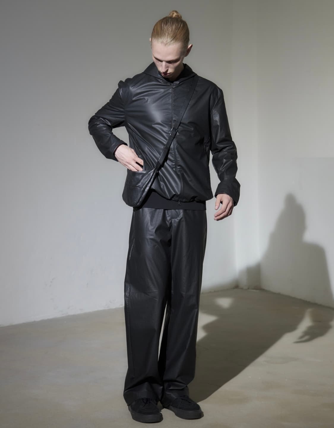 Curated parade Trousers (46) 상품이미지3