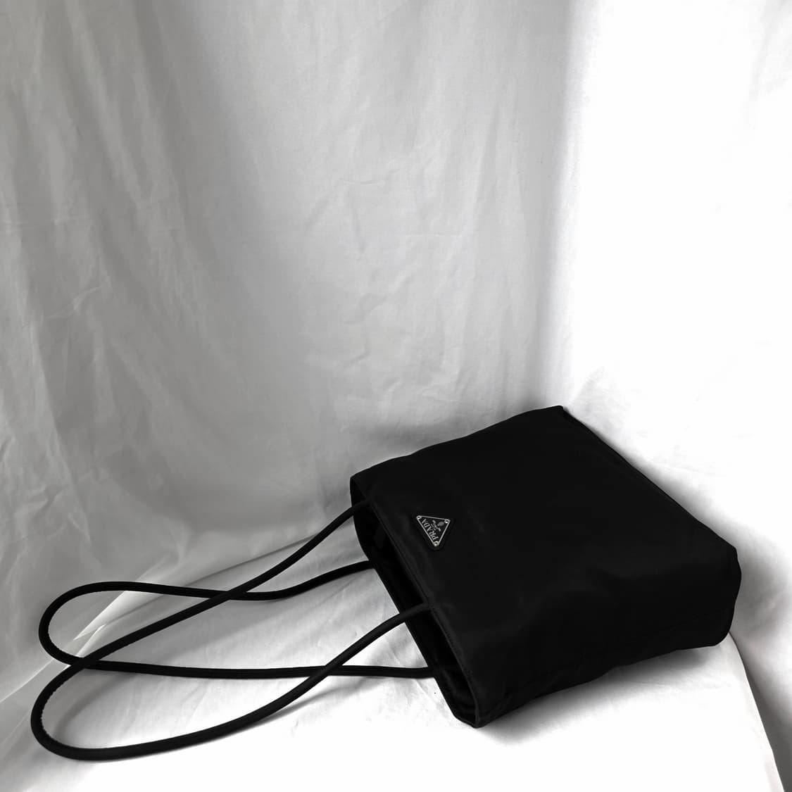 [정품 PRADA] 프라다 긴줄 나일론 숄더백 상품이미지3