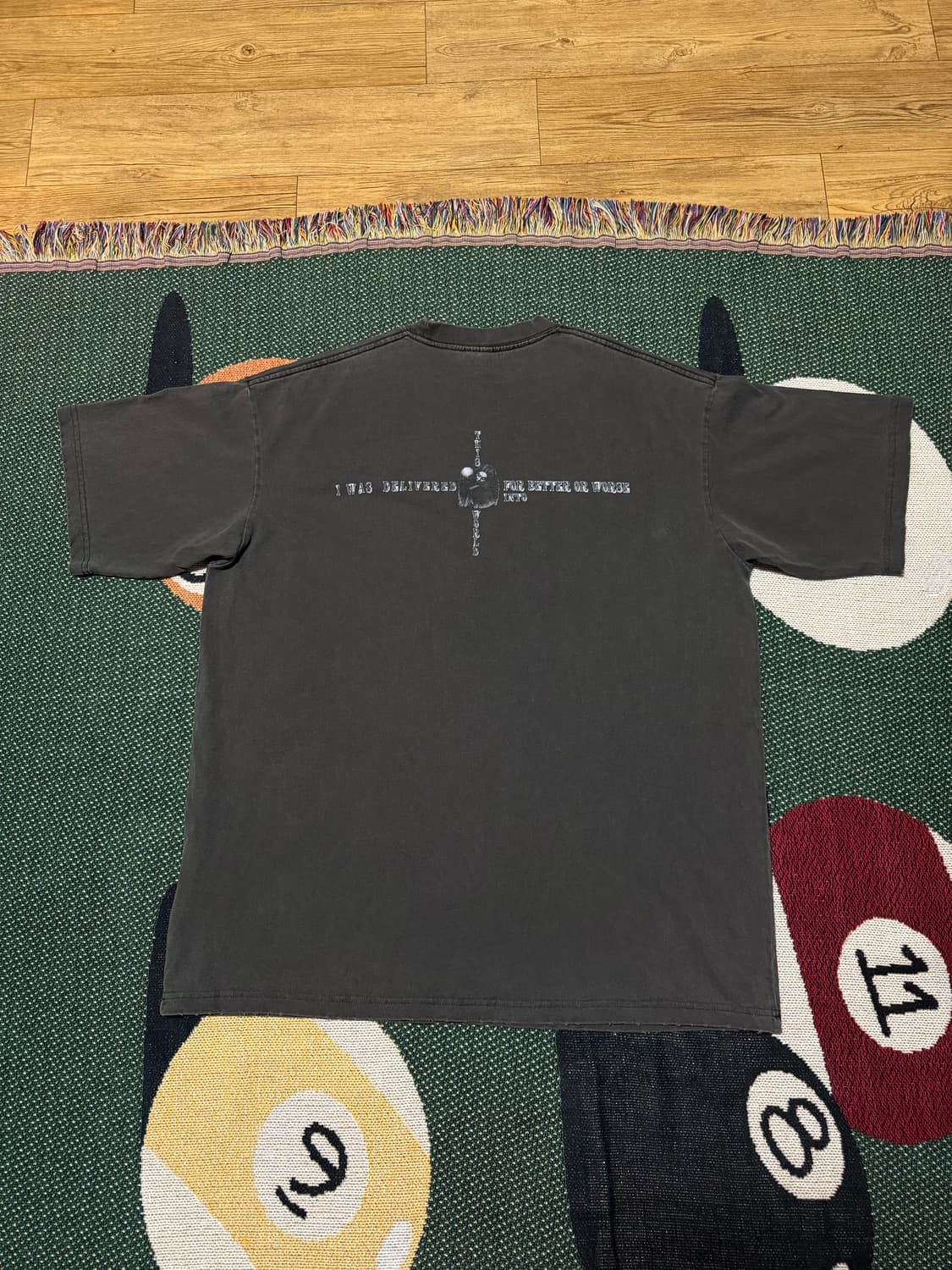 [1] 어웬드 레드 베일 반팔 다크 그레이 상품이미지3