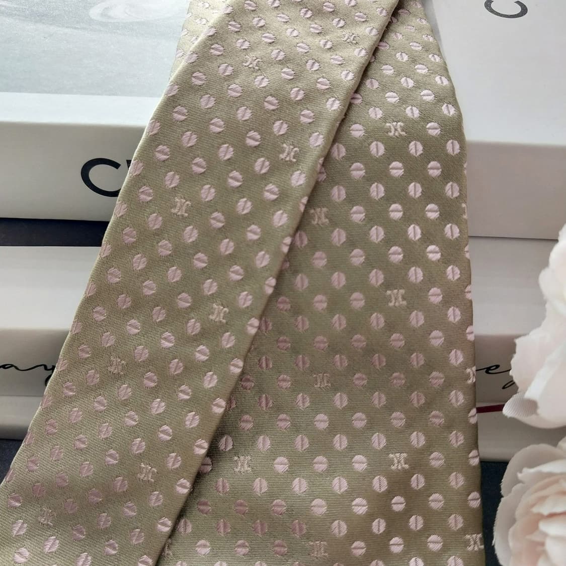 셀린느 실크 트리오페 로고 패턴 넥타이 8.5cm A+등급 K1301
 상품이미지3