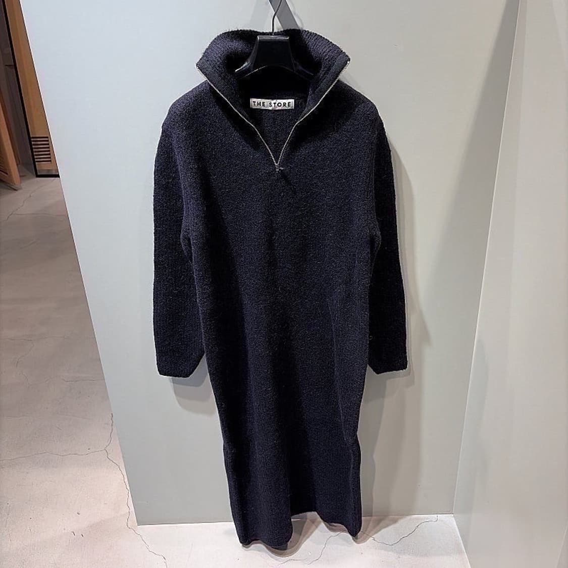 (정품/새상품) 폼 더 스토어 여성 네이비 알파카 울 니트 드레스 상품이미지1