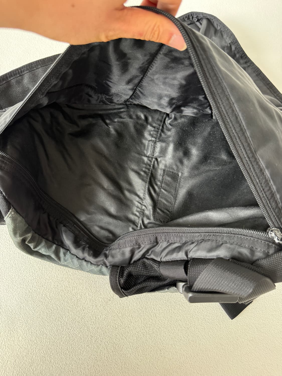 Pre owned Y2K 슬링백 상품이미지10