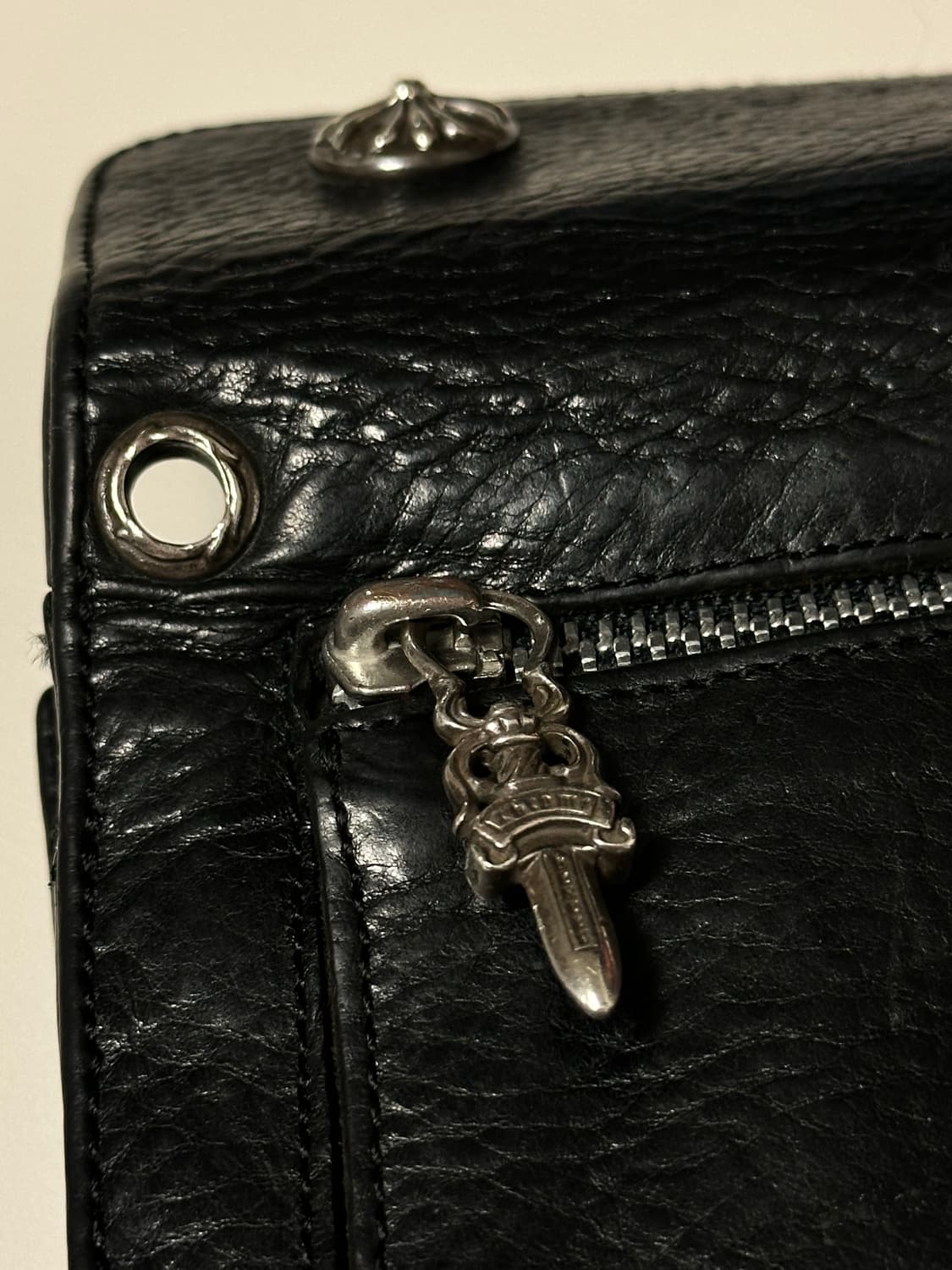 크롬하츠(Chrome Hearts) 웨이브 크로스볼 지갑 상품이미지8