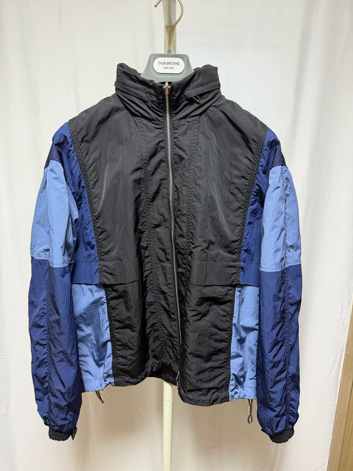 엠포리오 아르마니 / 양면 바람막이 상품이미지7