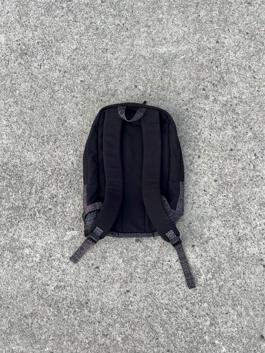 Columbia 아즈텍 패턴 백팩  상품이미지4