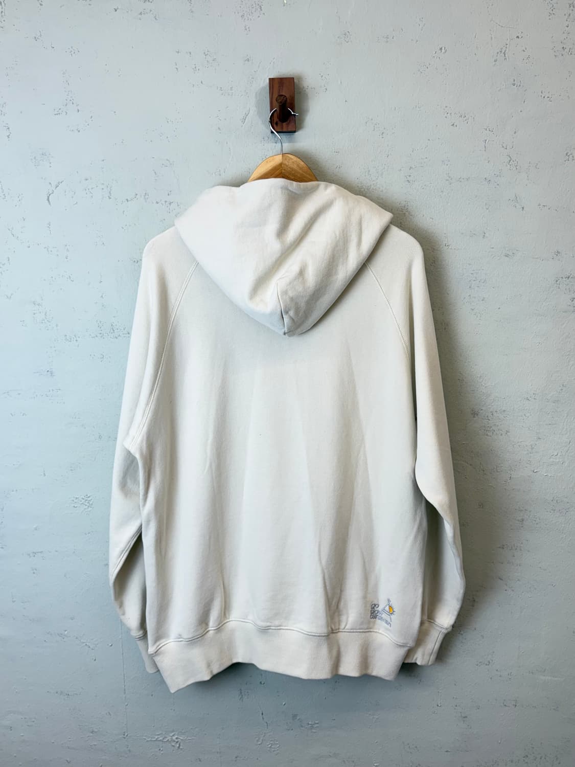 고슬로우카라반 파커 캠퍼 베어 후드티 상품이미지2