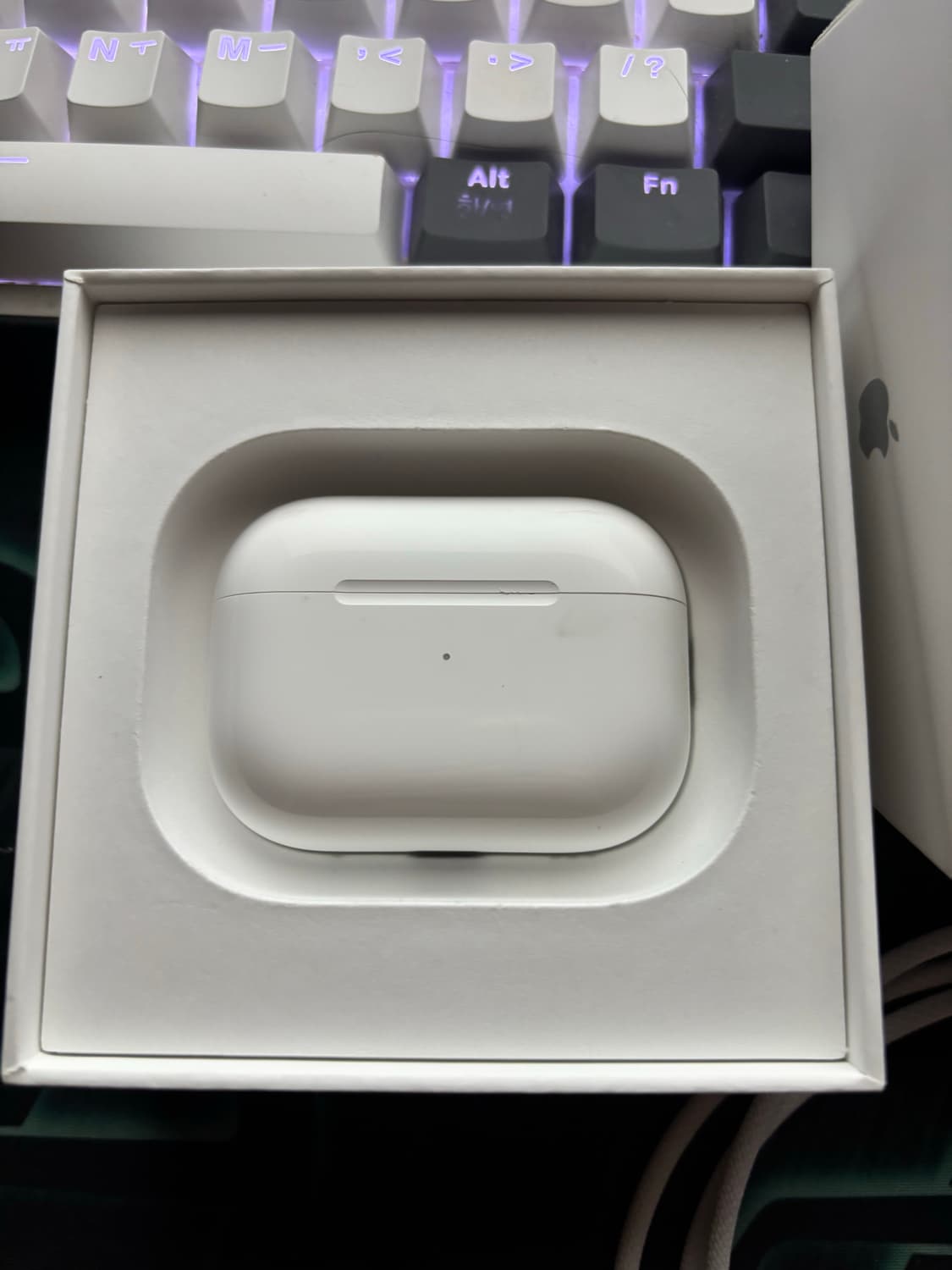 애플 에어팟 프로 2세대 풀박스 C타입(급처) 상품이미지3