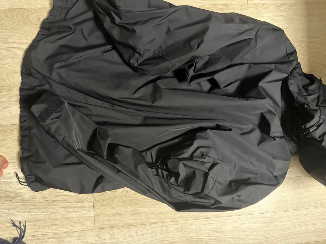 Hyein seo 혜인서 하드쉘 자켓 상품이미지2