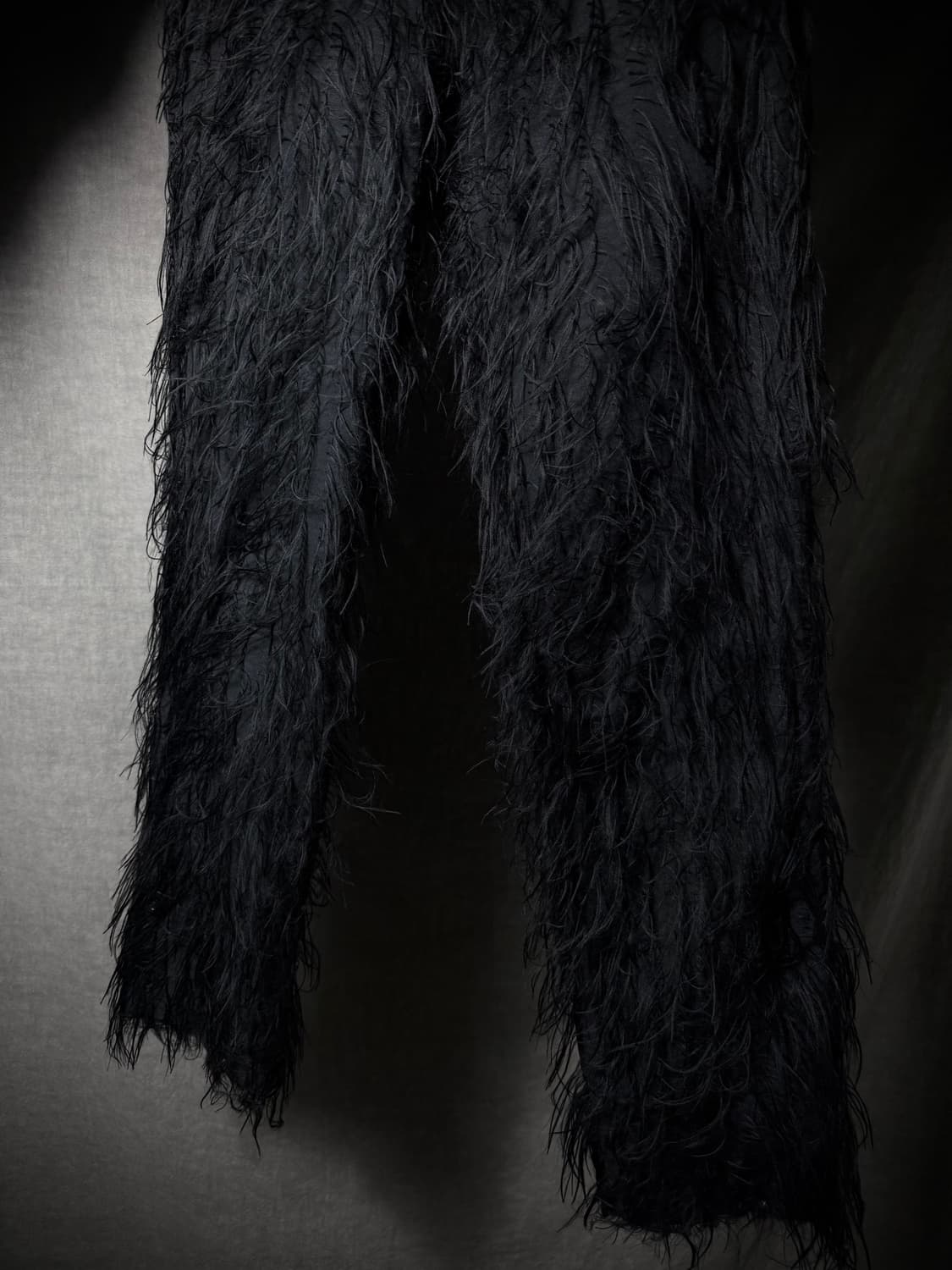 Sacai 22ss Faux Fur Textured Trousers  상품이미지3