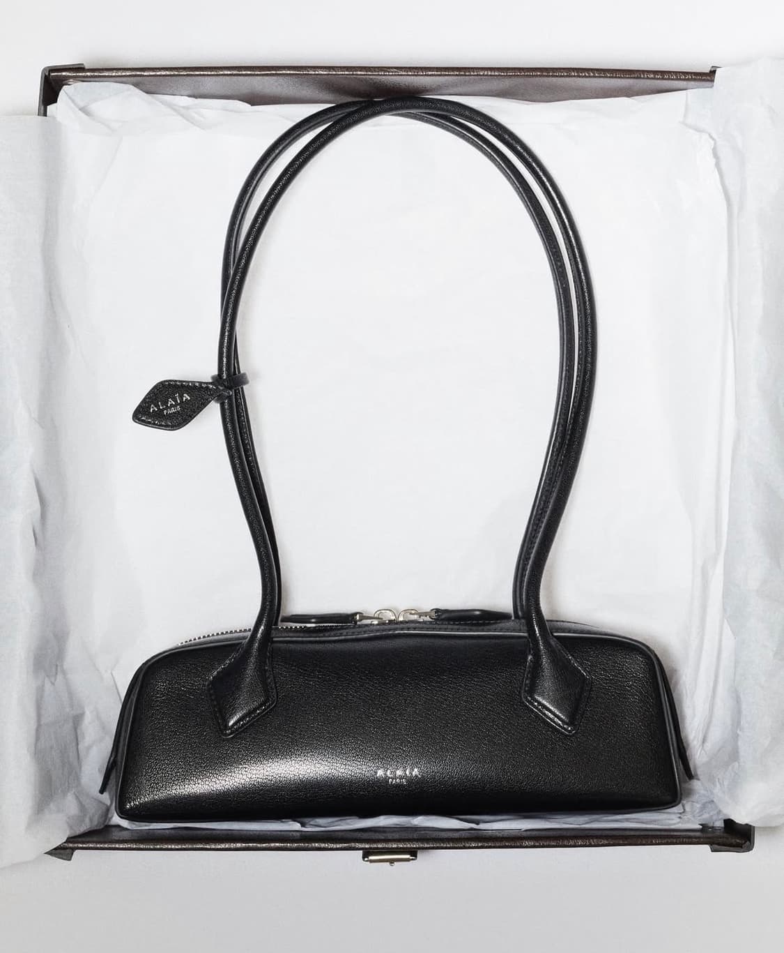 알라이아 26ss LE TECKEL 스몰 토트백/블랙 상품이미지6