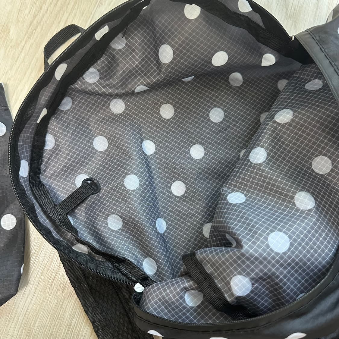하이산 초경량 도트 백팩 블랙 상품이미지3
