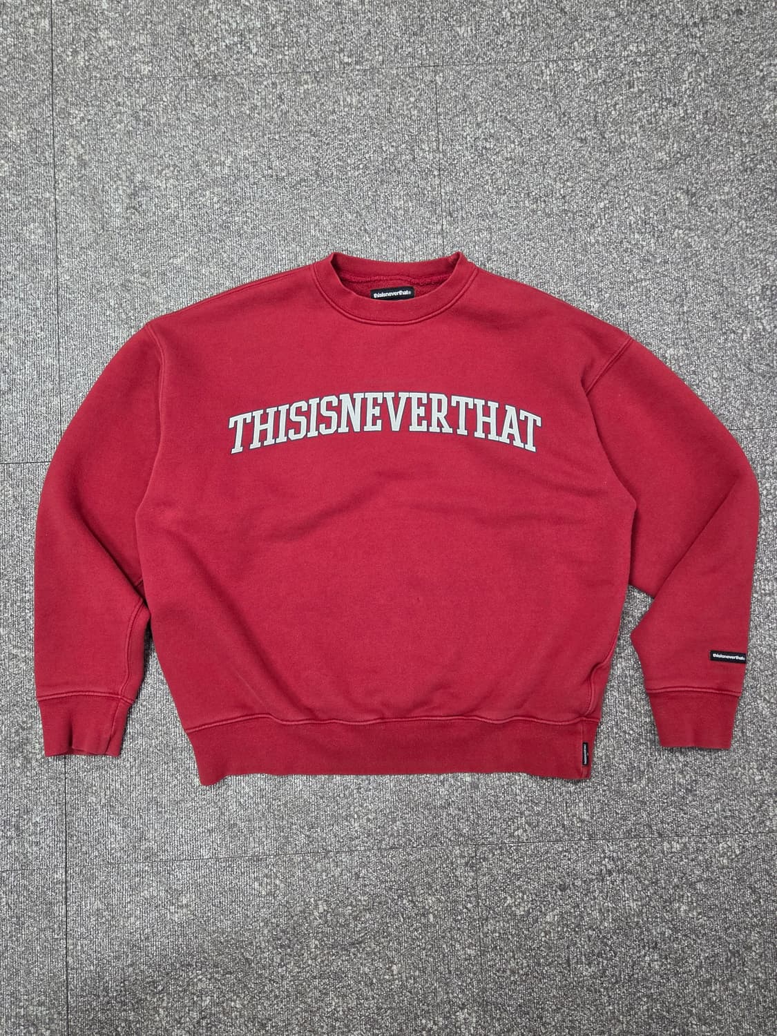 디스이즈네버댓 기모 스웻셔츠 레드 S 상품이미지1
