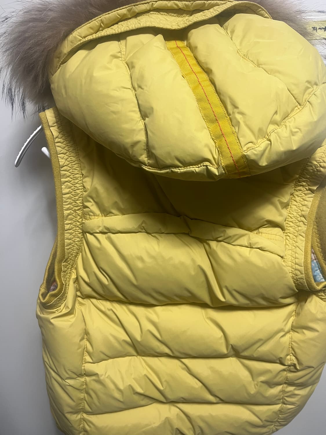 써스데이아일랜드 조끼패딩 갸루 y2k 상품이미지2