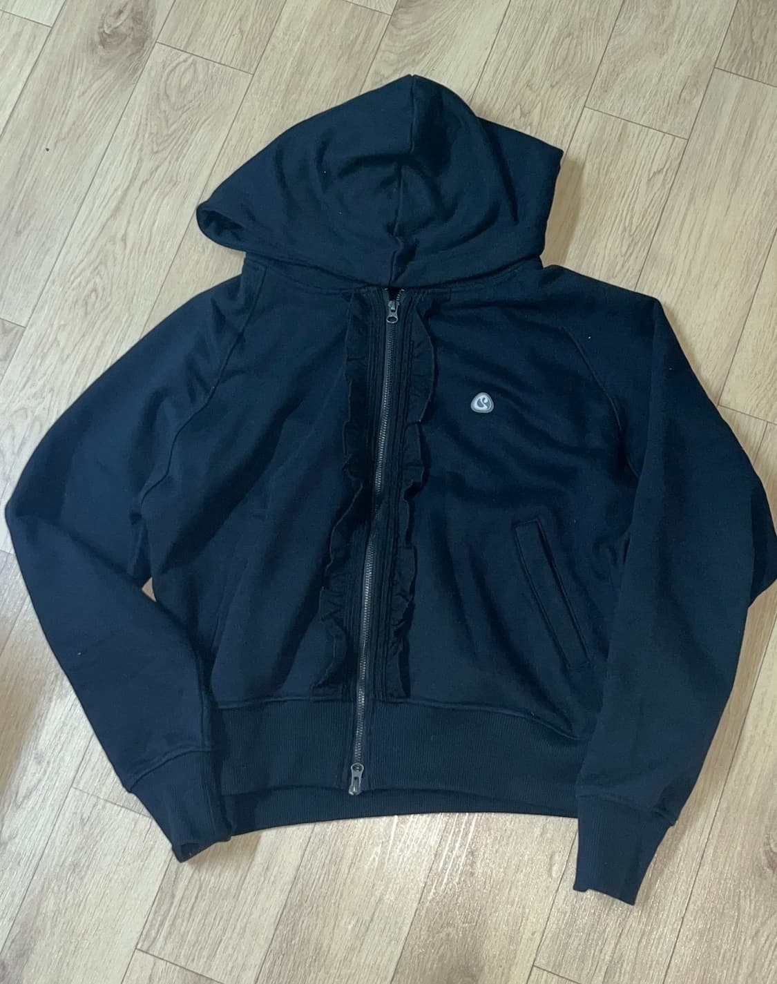 코이세이오 러플 레이스 후드집업 블랙 상품이미지1